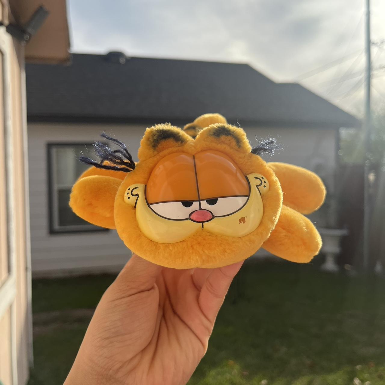 1978 2024 garfield plush