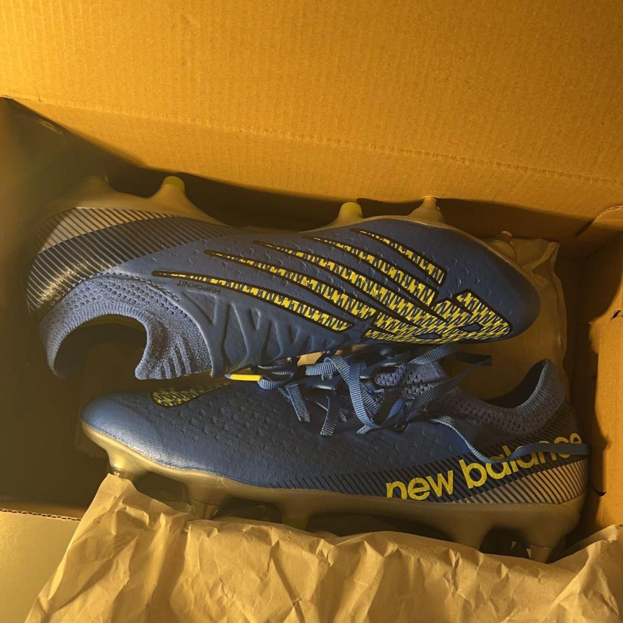 buy new balance football boots