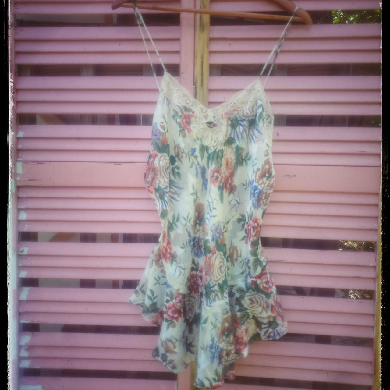item listed by loveinthehouseof
