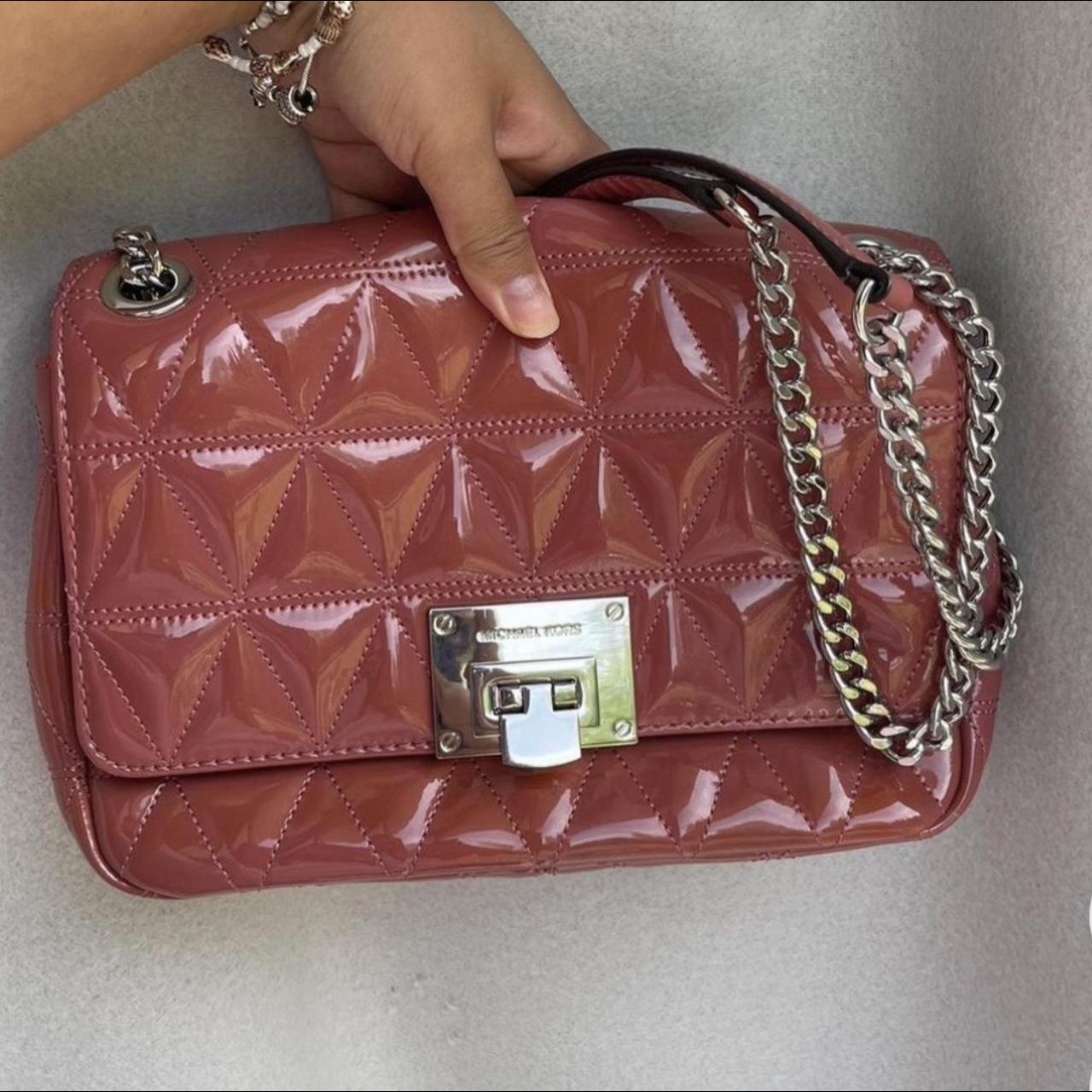 Michael kors hot sale vivianne pink