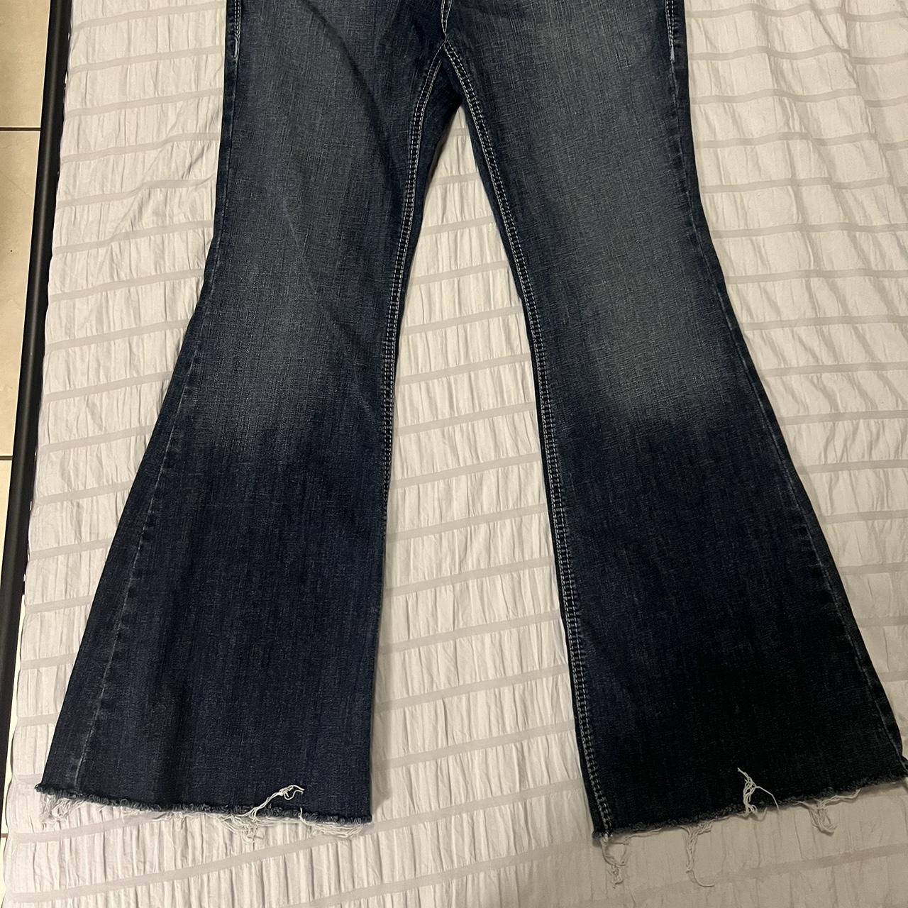 ARIAT Bootcut Jeans 📌 Size 31s 📌 Feel free to send... Depop