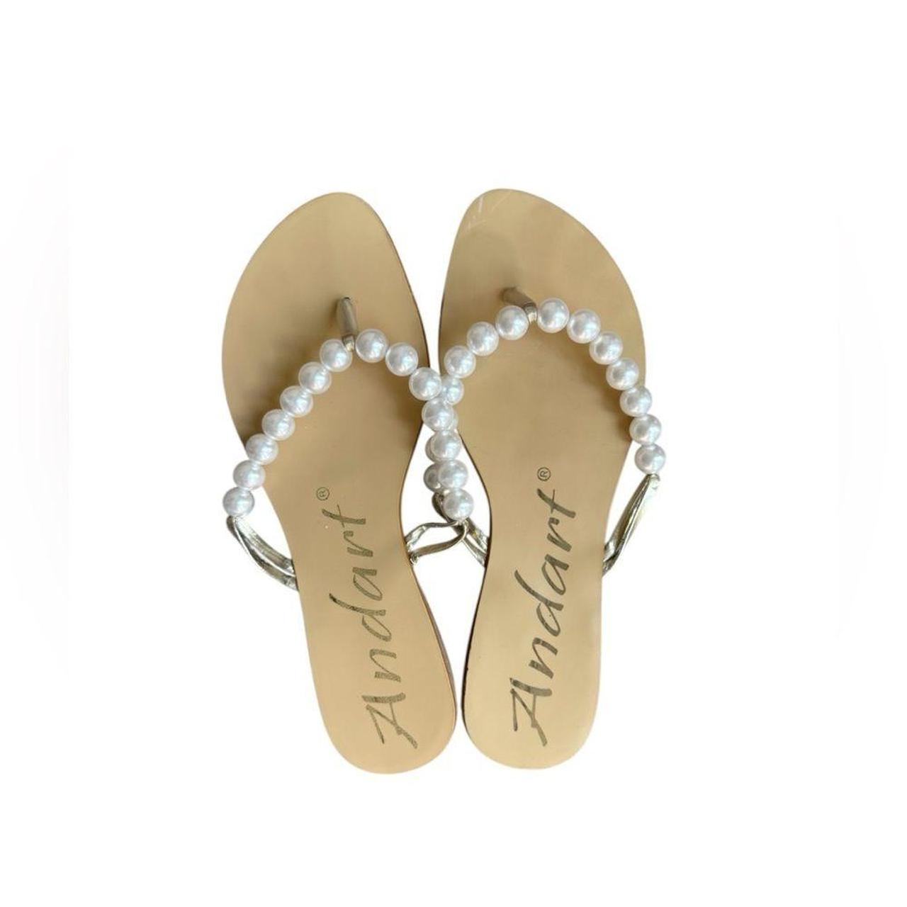 Source Unknown Women's Flip flops - White/Cream -… - image 1