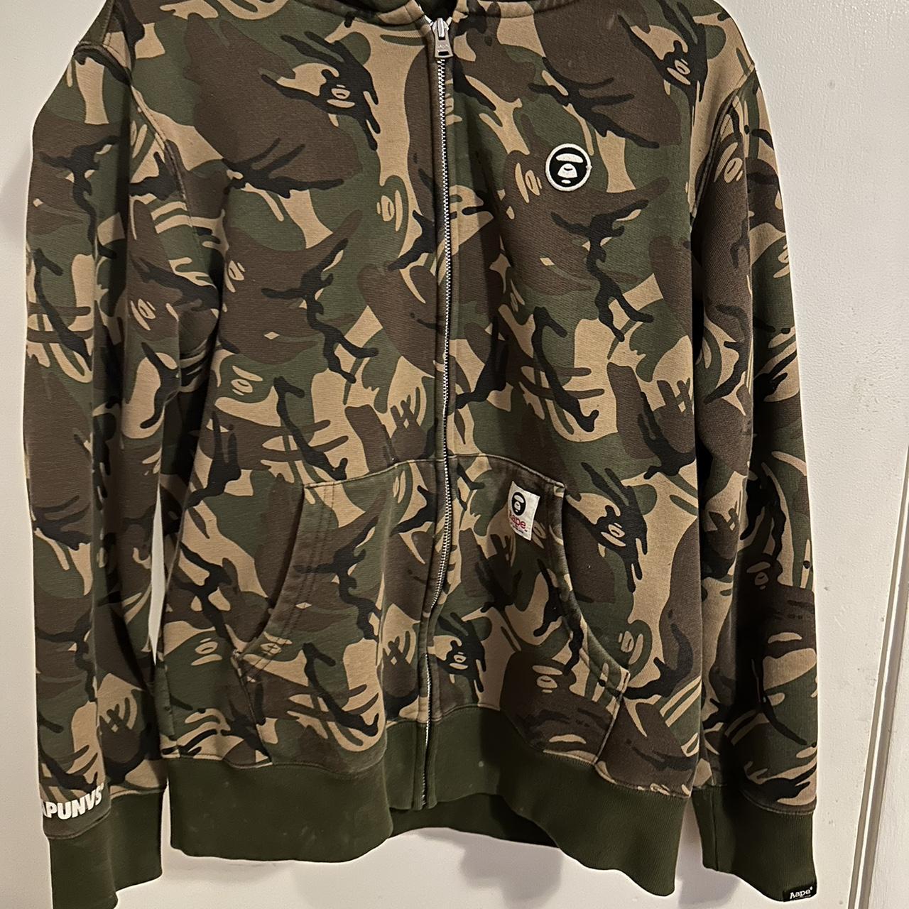 BAPE Men's Green and Khaki Hoodie | Depop