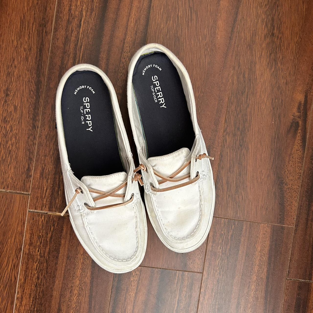 Sperry lounge 2025 away white