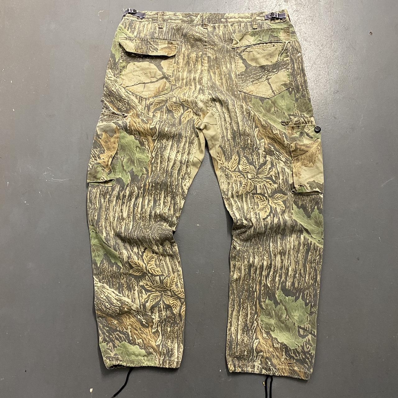 Vintage Realtree Camo pants ⚡️20in Waist 29in Inseam... - Depop