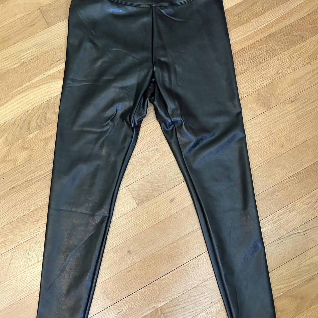 Worn once! Black leather leggings! They are pretty... - Depop