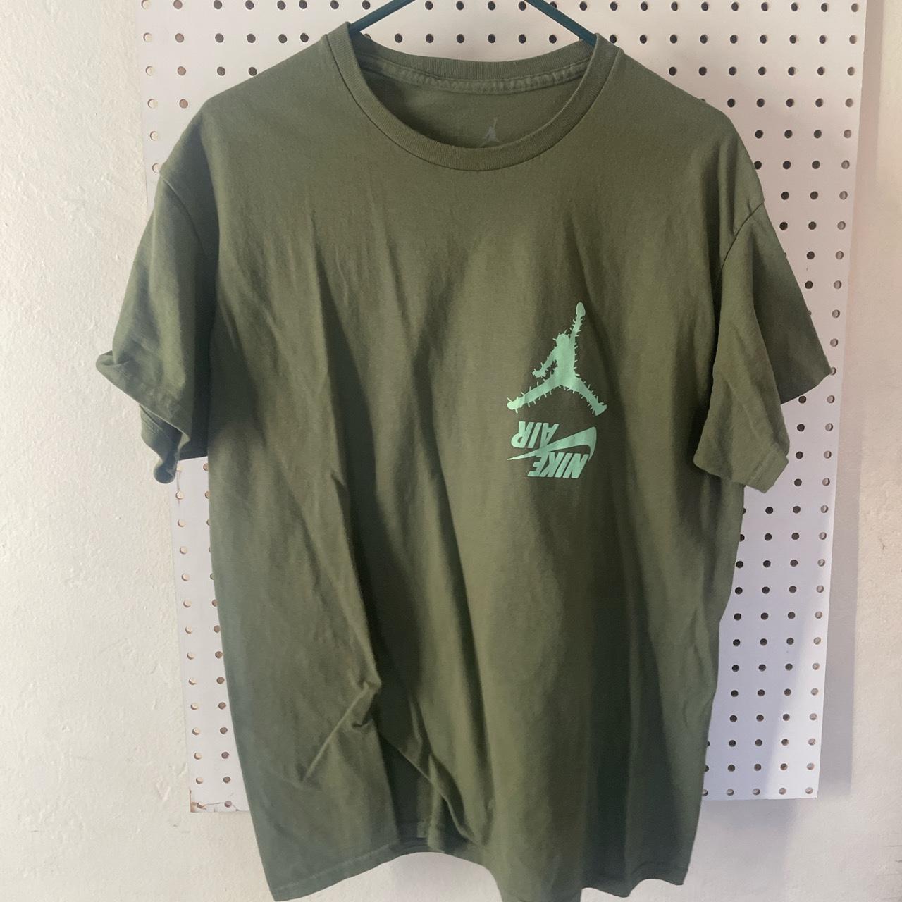 Cactus nike shirt used - Depop
