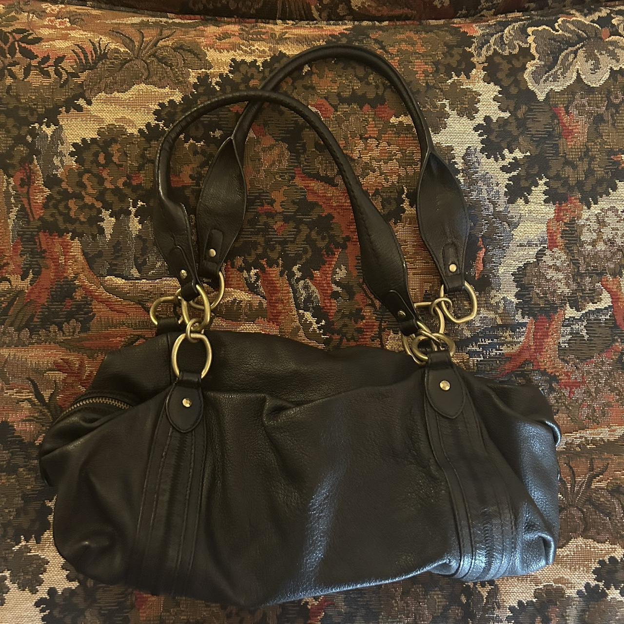 Cute 90s/2000s black purse 👜 🖤 Has a lot of room... - Depop