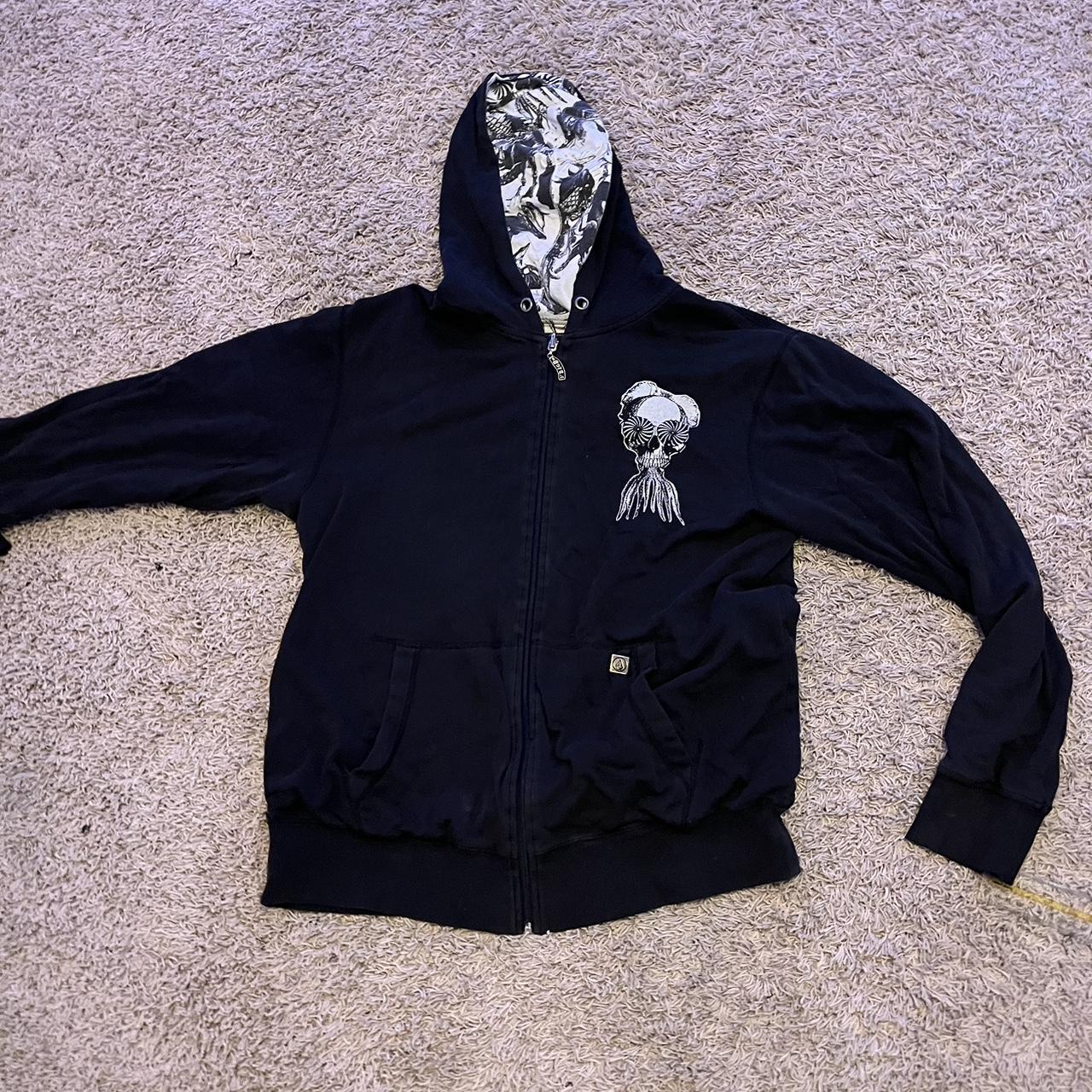 tuff ahh double sided volcom hoodie send offers or... - Depop