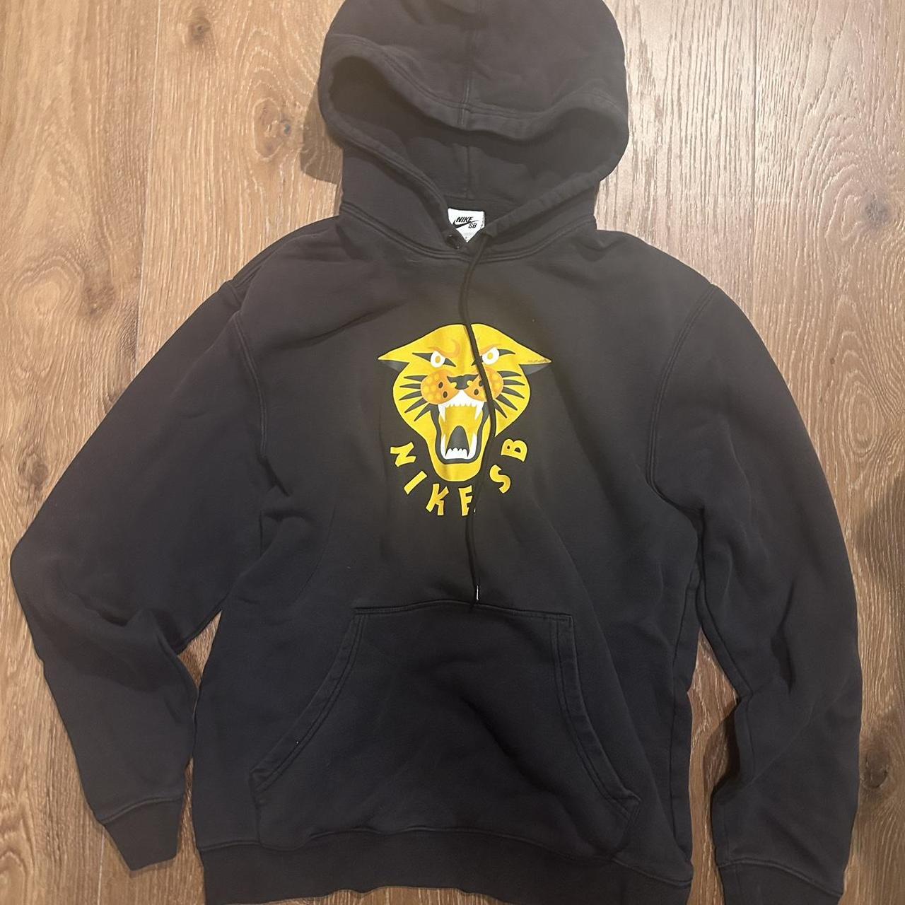 Nike sb tiger hoodie yellow online