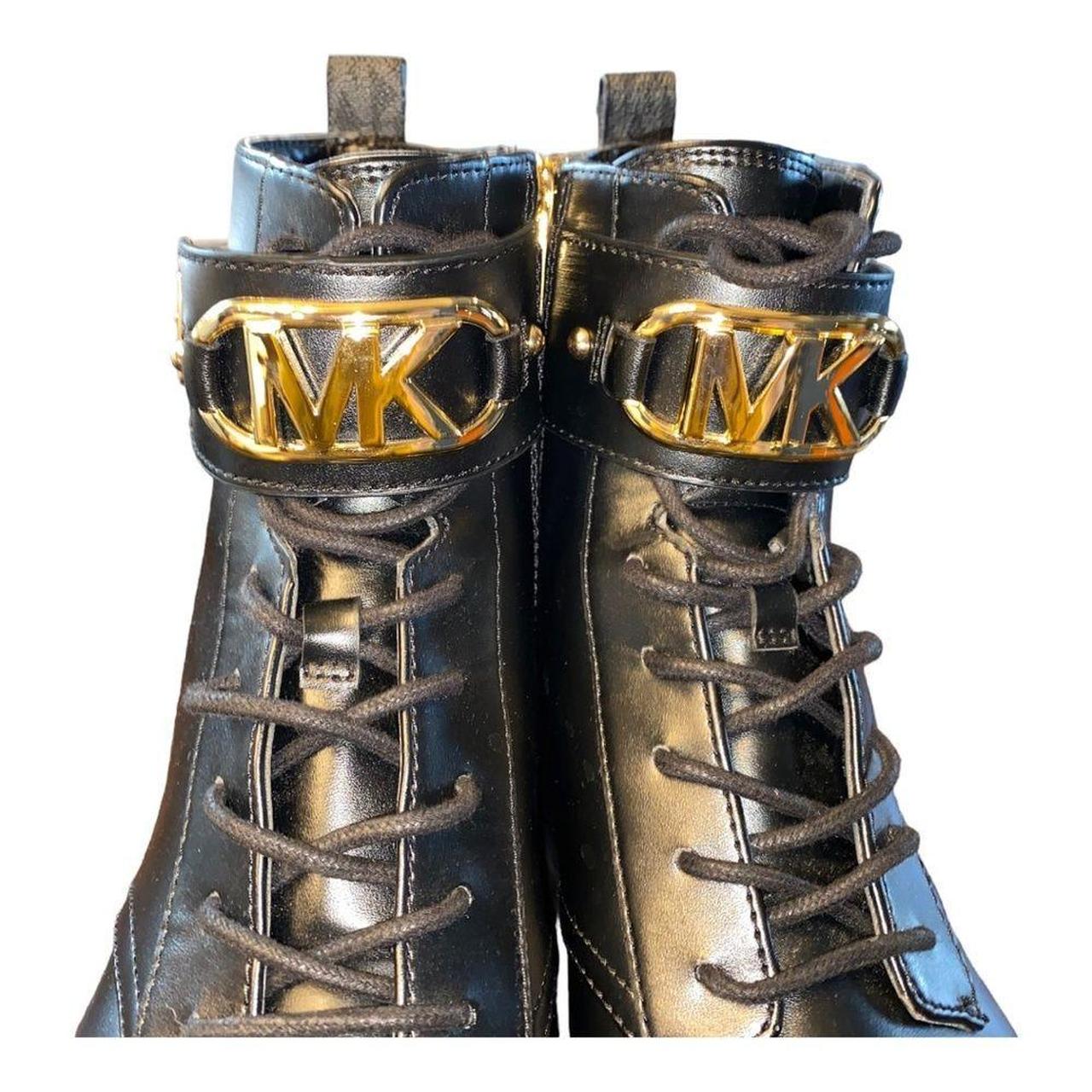 Michael Kors Women's Black and Gold Boots | Depop