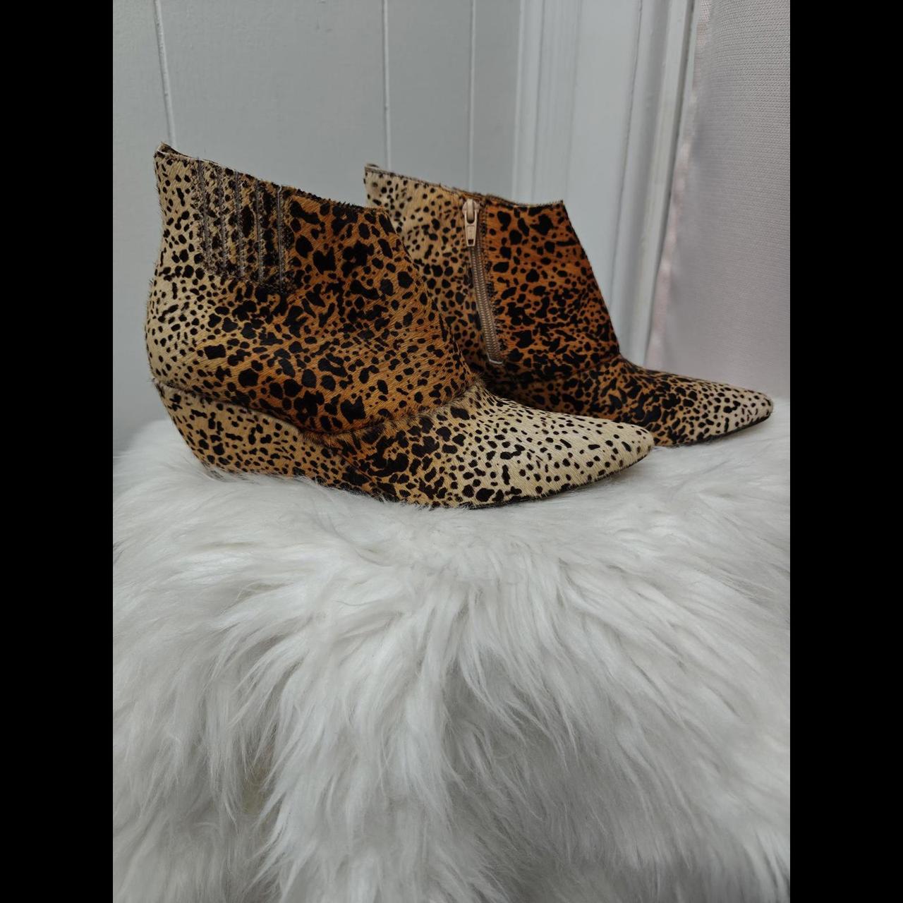 Matisse Nugent real fur dyed cow upper wedge bootie