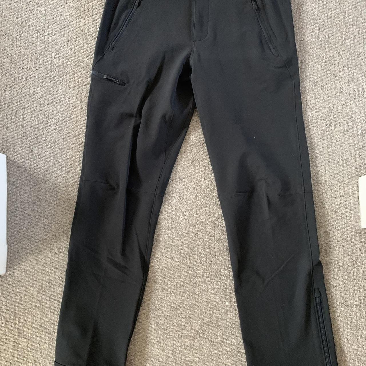 Black Eastern Mountain Sports Cargo Pants! Brand: - Depop