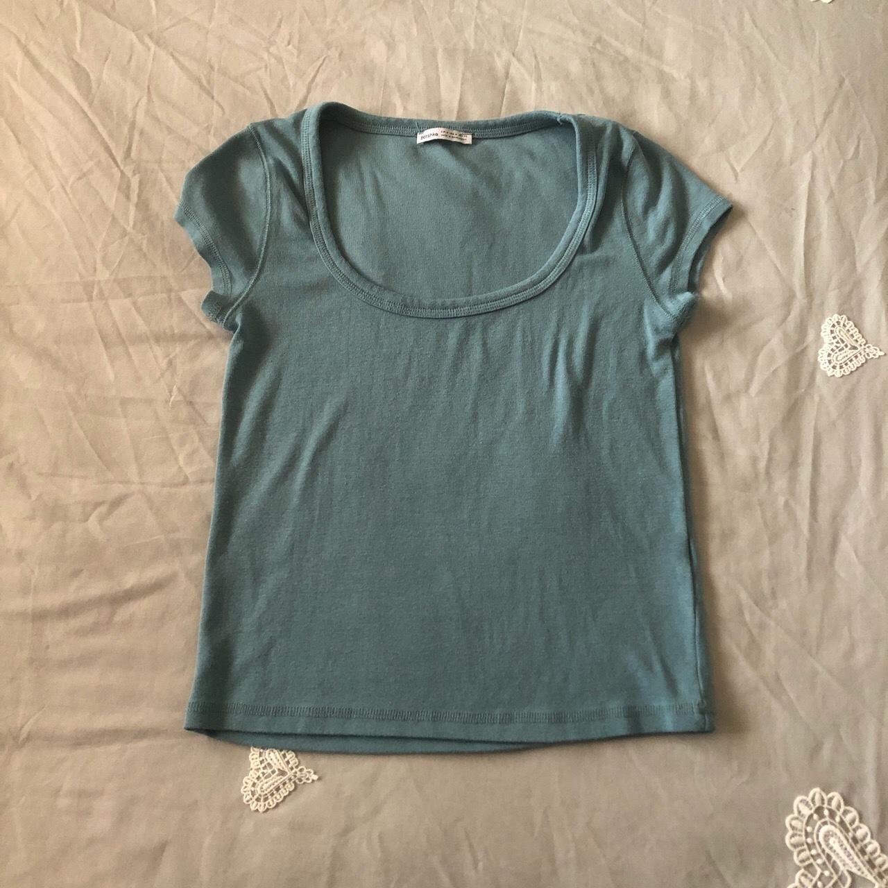Good condition Short sleeve blue turquoise top... - Depop