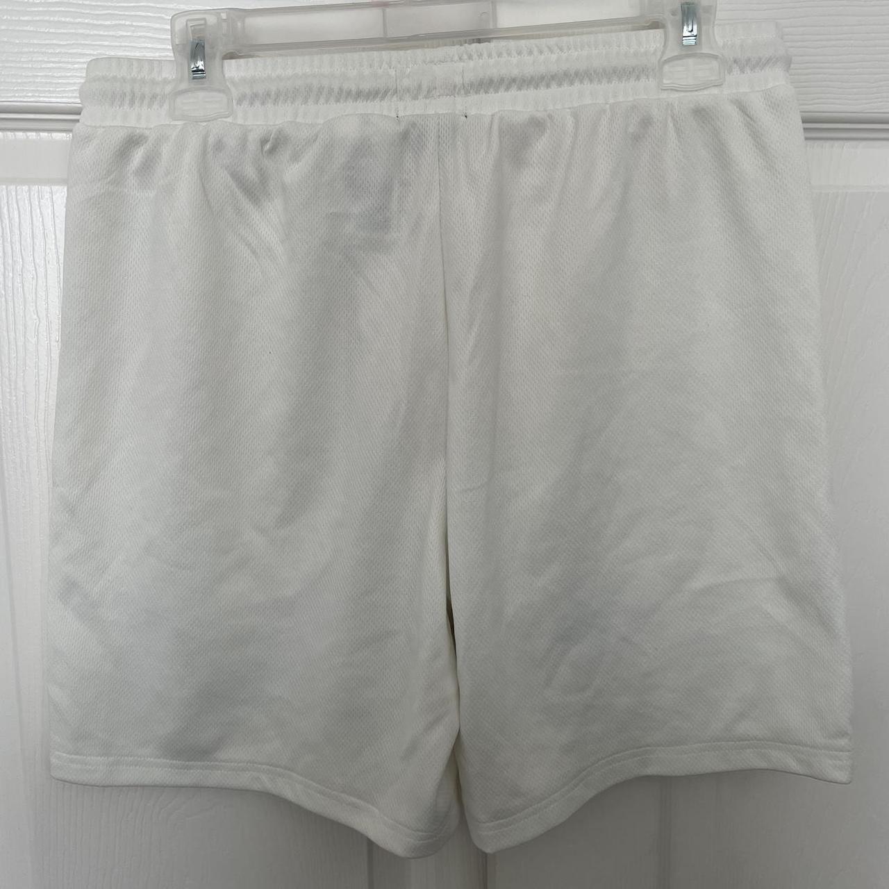 H&M Men's White Shorts Depop