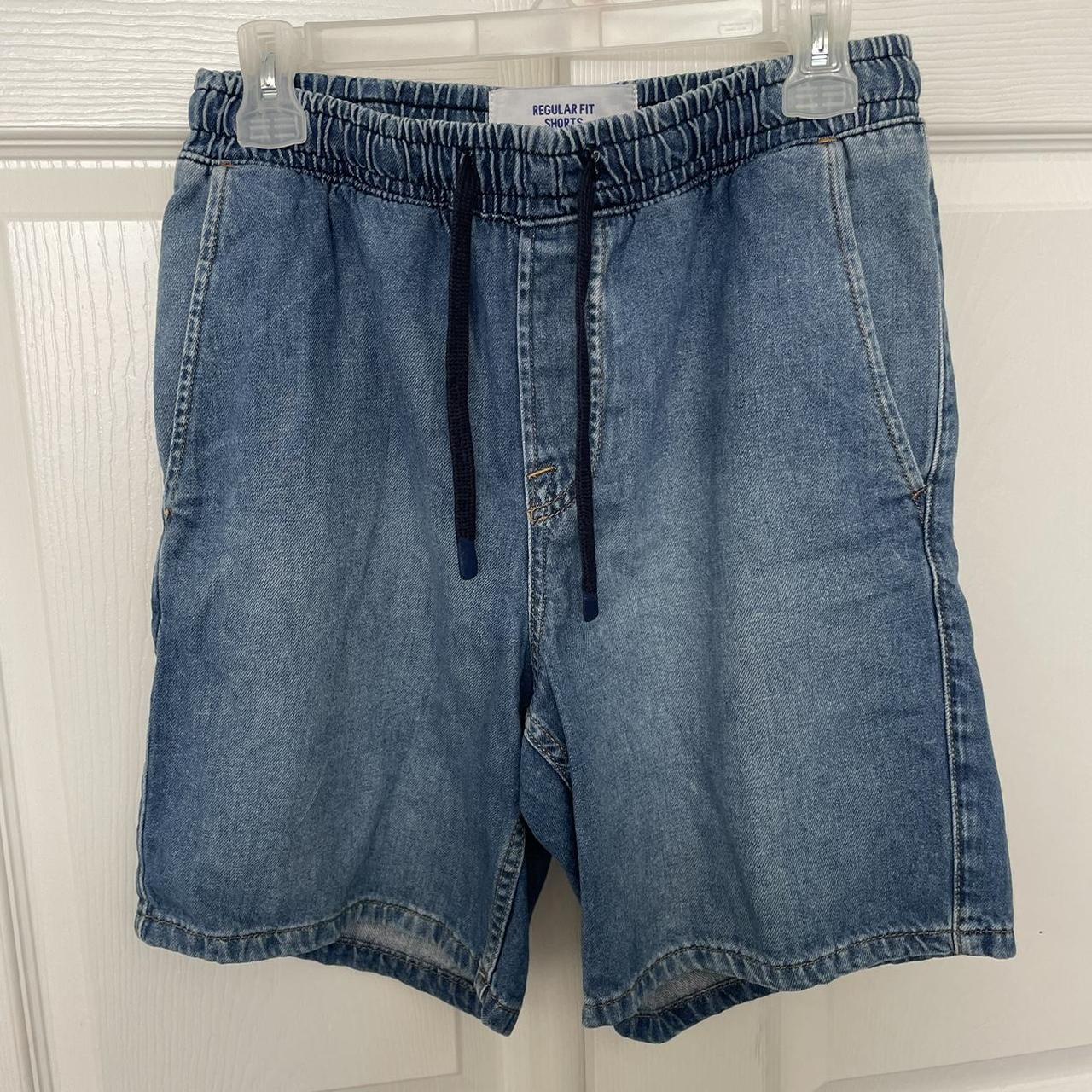 H&M Men's Navy Shorts Depop