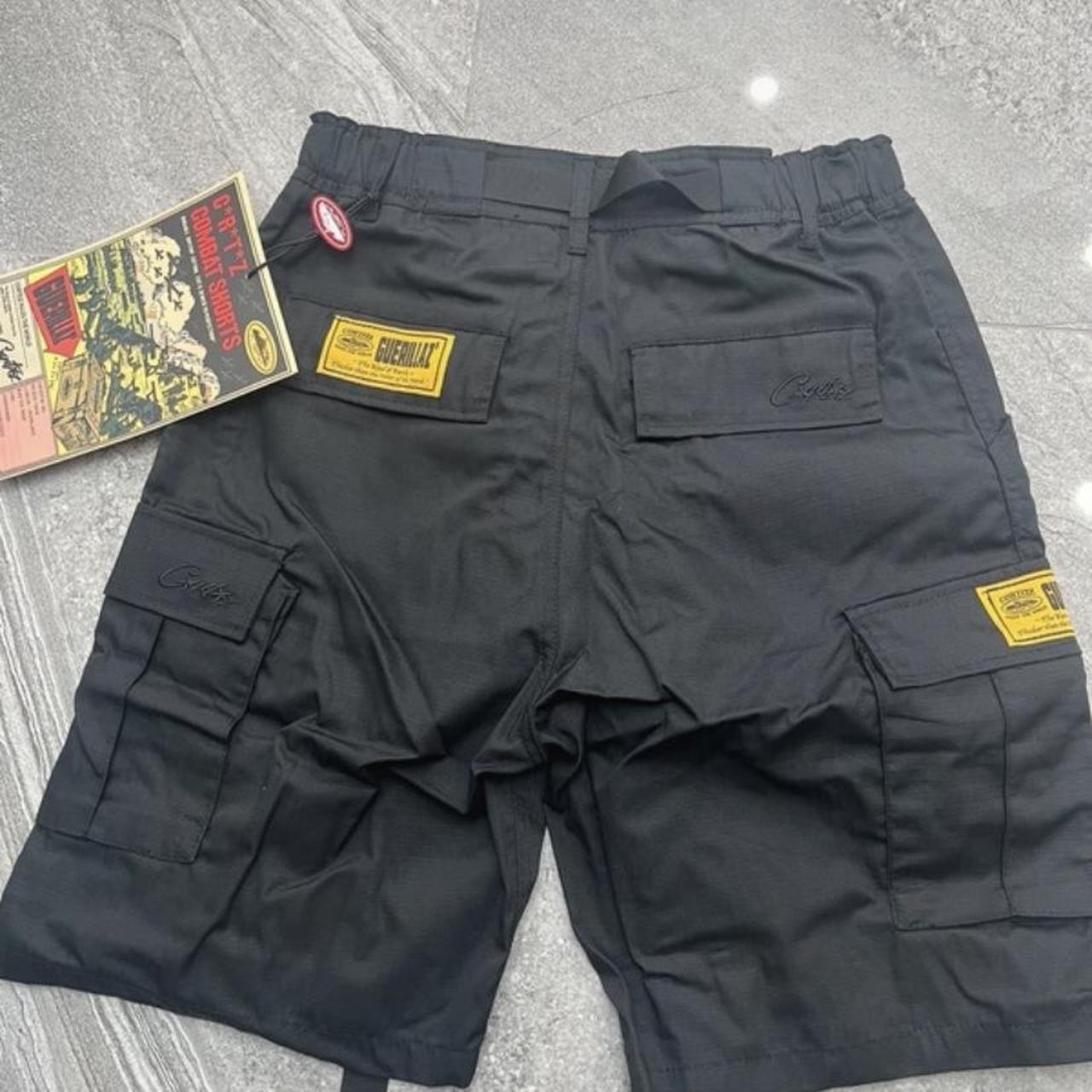 Corteiz triple black cargo shorts size medium - Depop