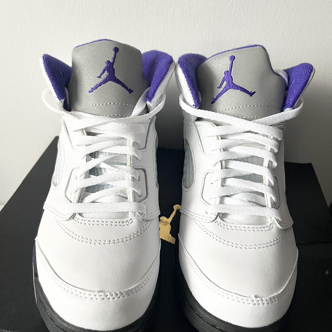 BRAND NEW Jordan 5 kids size 2.5 Comes with box - Depop