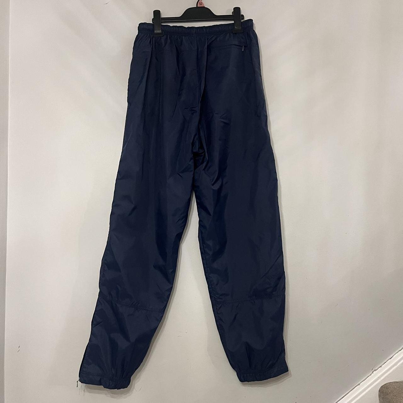 Nike Women's Navy Joggerstracksuits Depop