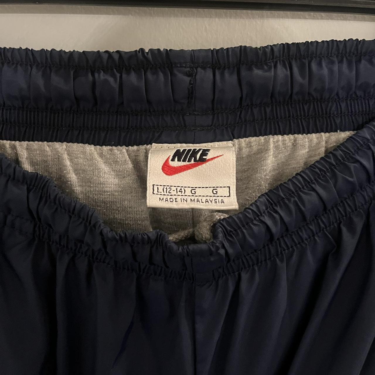 Nike Women's Navy Joggerstracksuits Depop