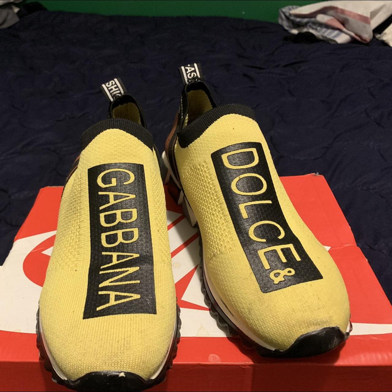 Dolce and gabbana outlet yellow and black sneakers