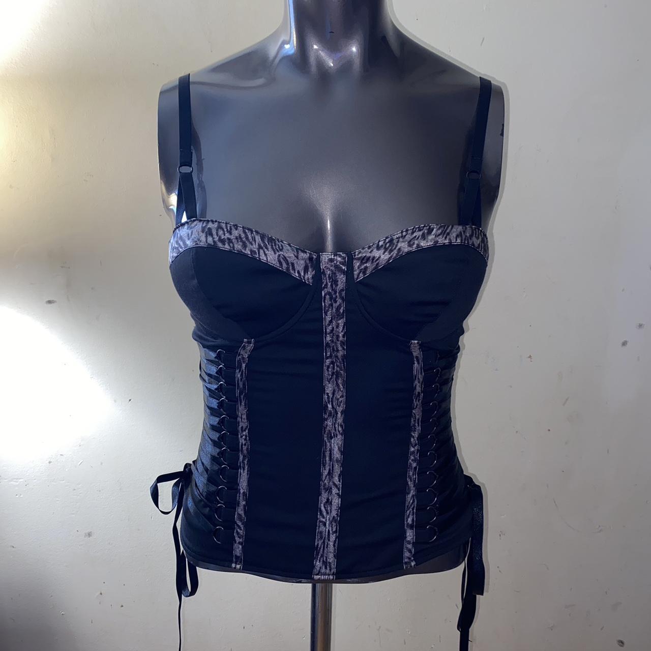 This is so hot! 🔥 Vintage sexy gorgeous corset with