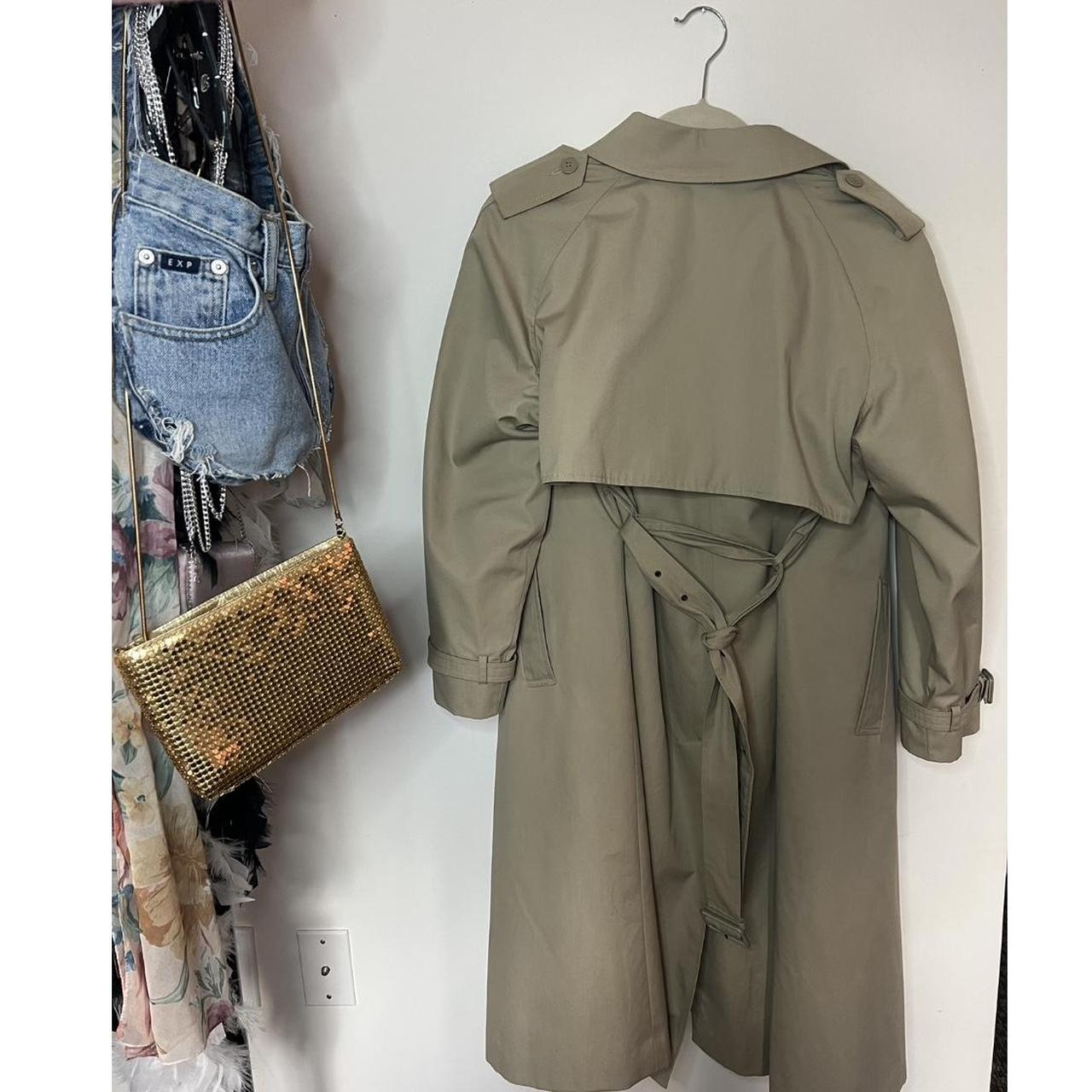 Saks Fifth Avenue Women's Cream and Khaki Coat | Depop