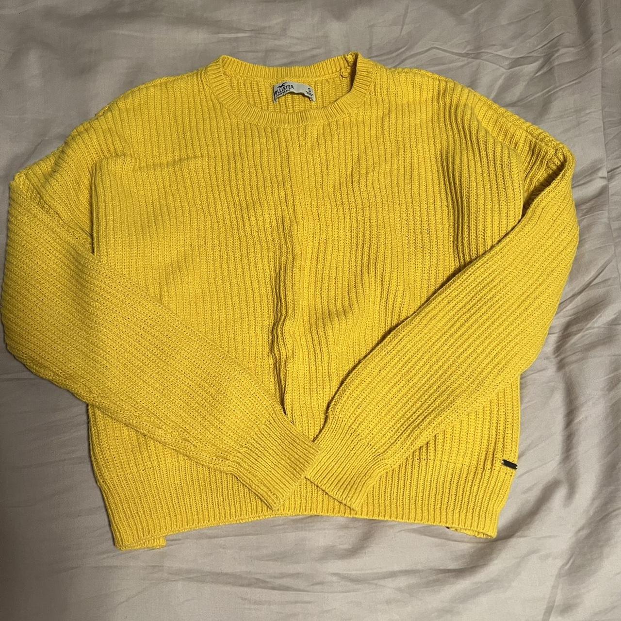 Yellow sweater cheap hollister