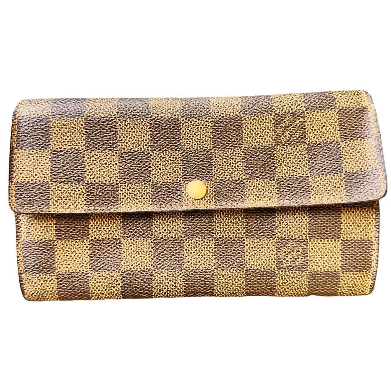 LOUIS VUITTON DAMIER AZUR SARAH WALLET USED RARELY, - Depop