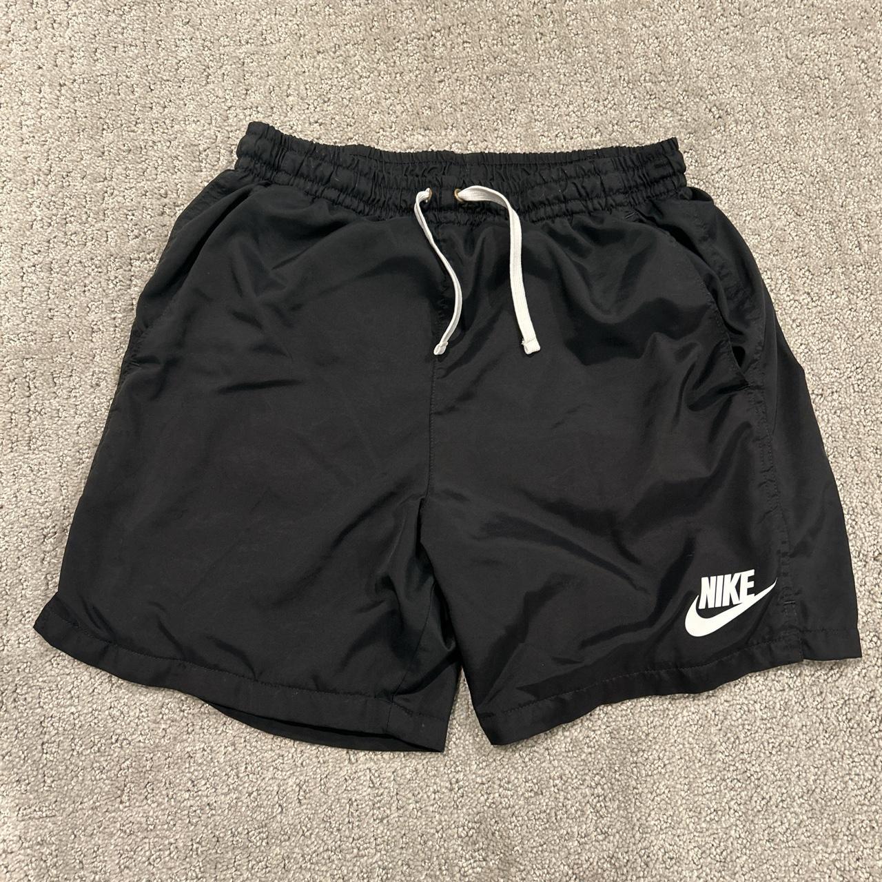 Black Nike shorts Size Small - Depop