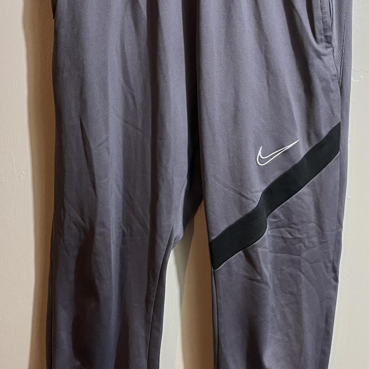 footasylum nike joggers