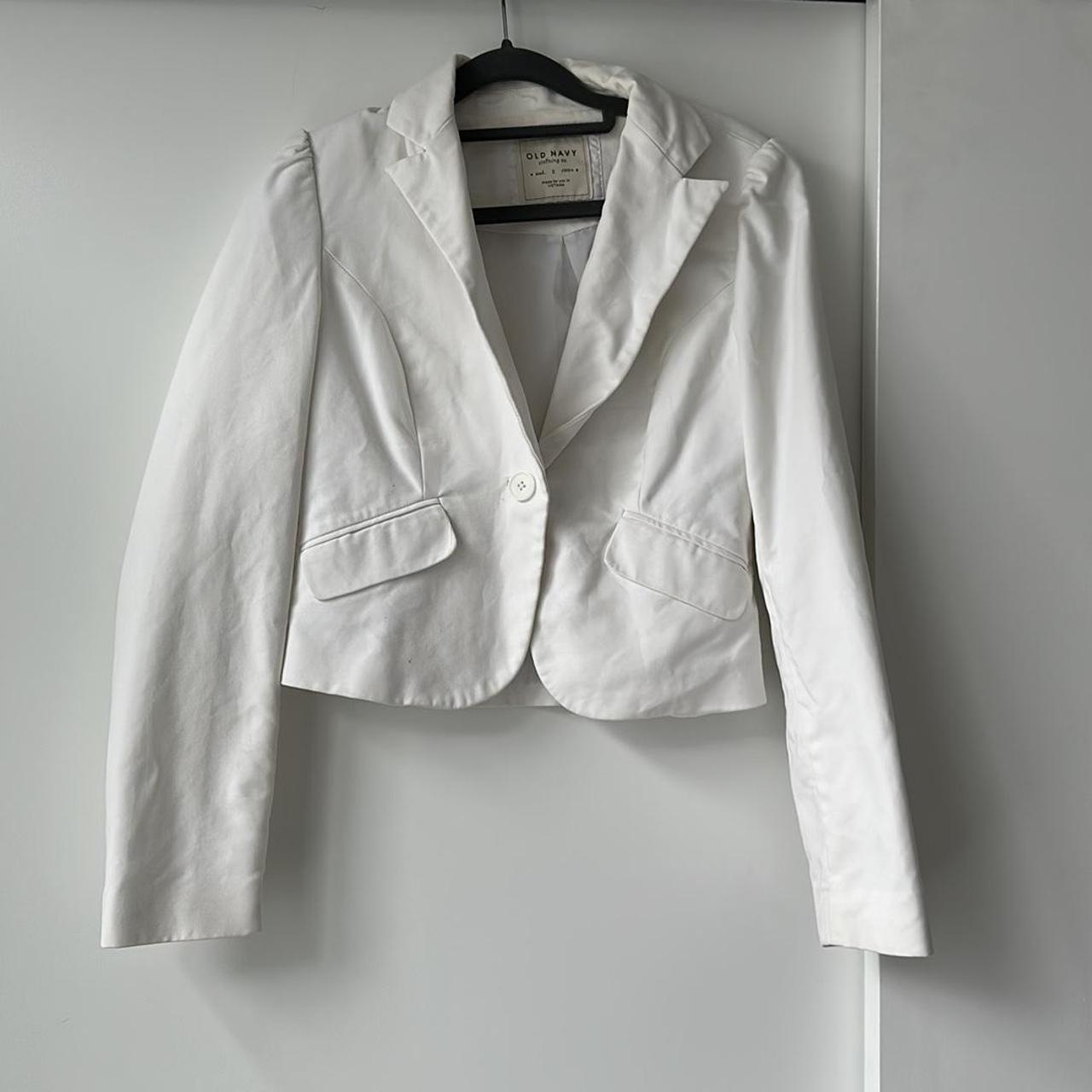 Old Navy White Cropped Blazer Cute white cropped... - Depop