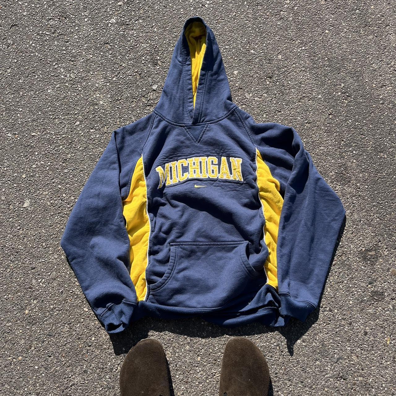 Nike Women's Blue and Yellow Hoodie | Depop