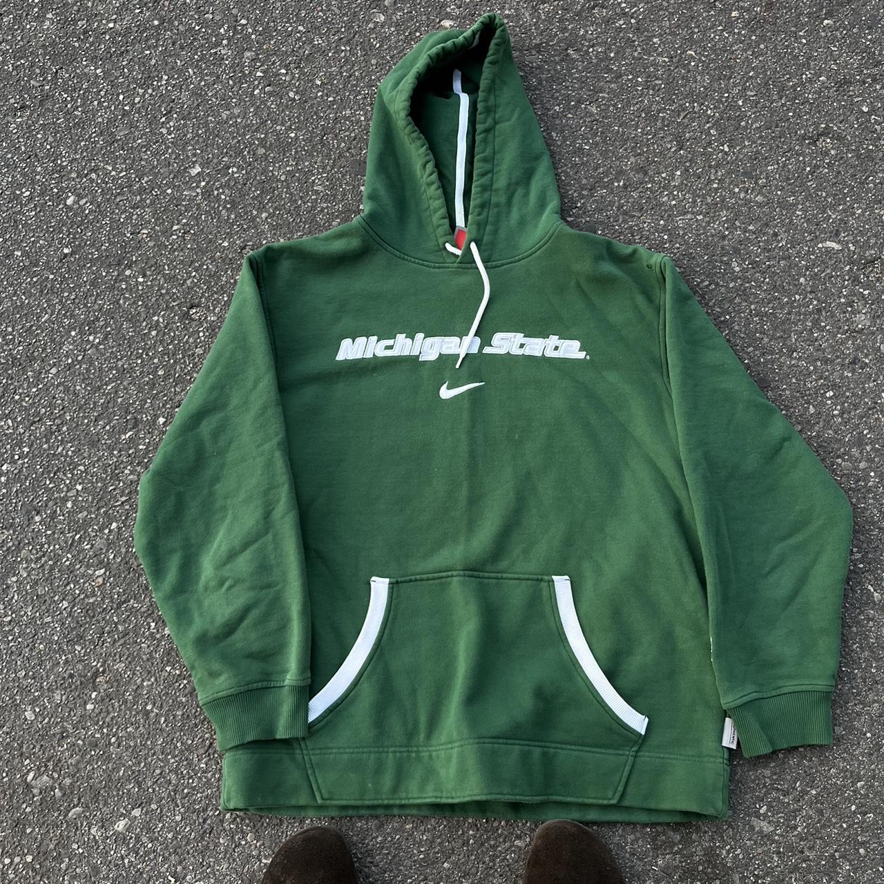 Nike Men's Green and White Hoodie