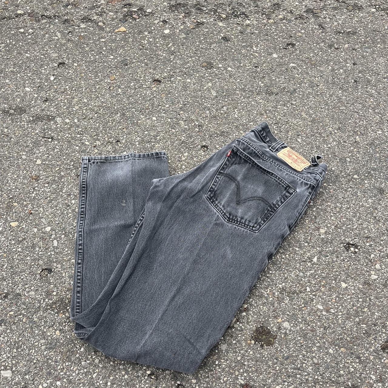 Vintage black Levi’s jeans Nice essential Size 38x34 - Depop