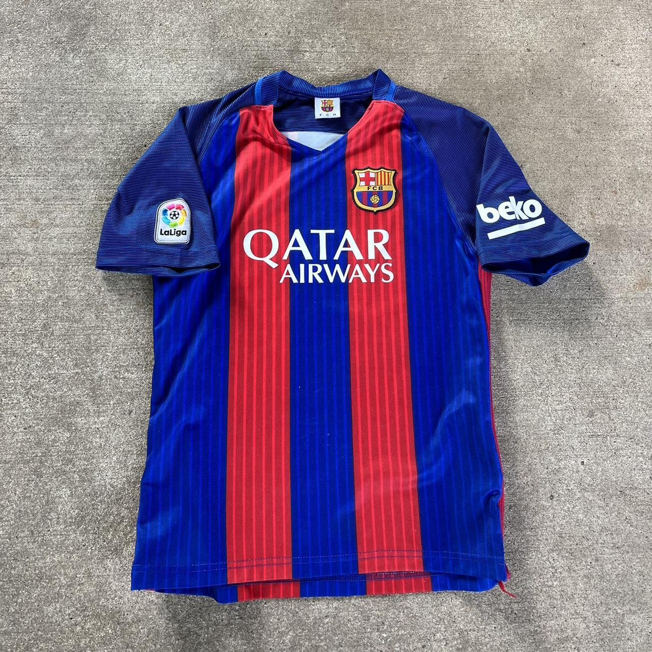 Vintage Messi soccer jersey Nice essential Size... - Depop