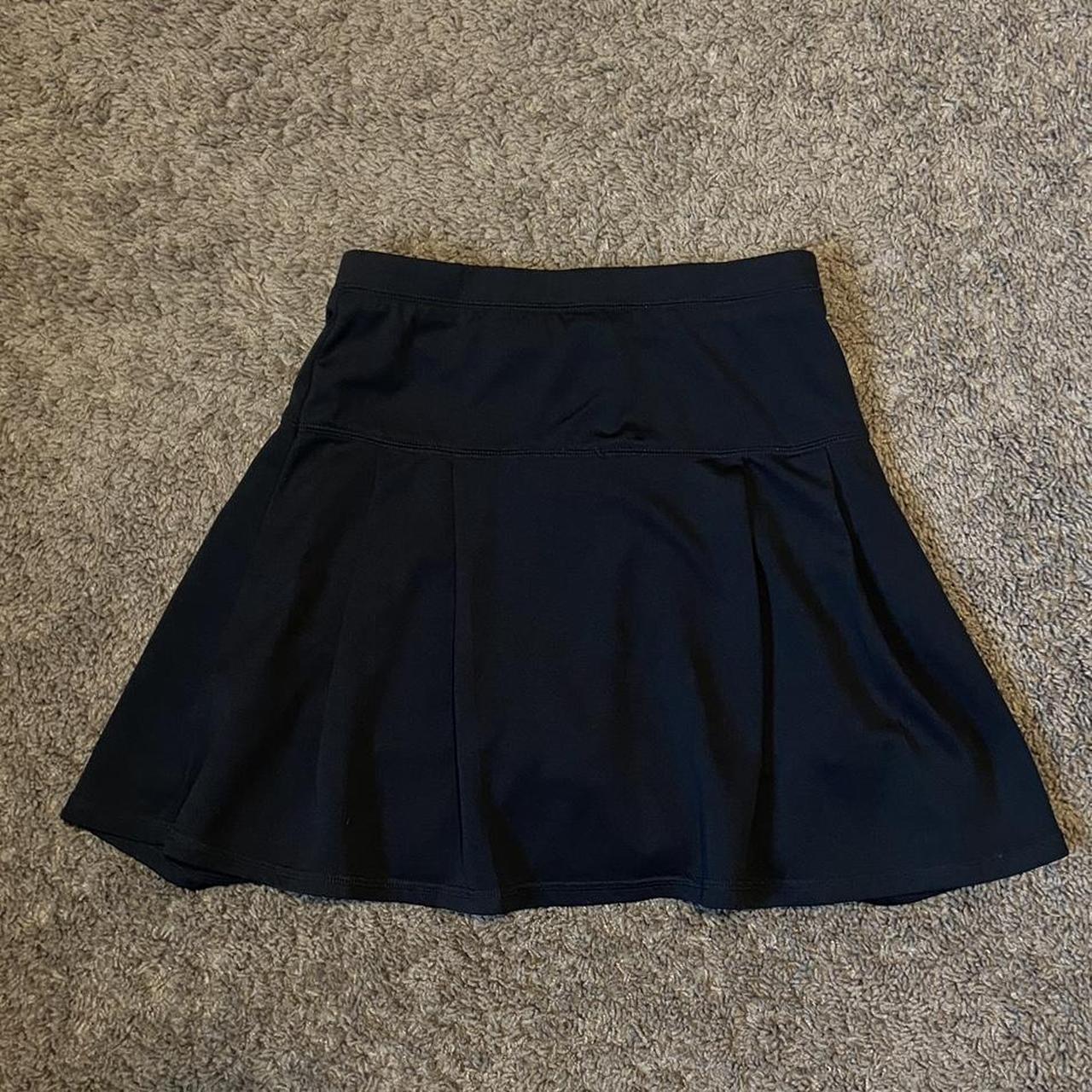 CHAPS skirt with shorts Women’s size 14 navy blue... - Depop