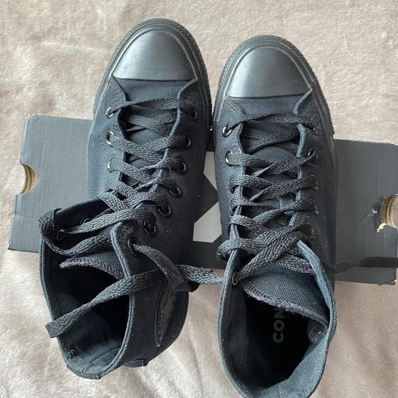 Converse Women's Black Trainers | Depop