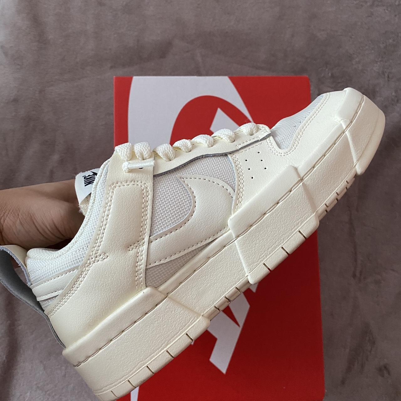 nike low disrupt coconut