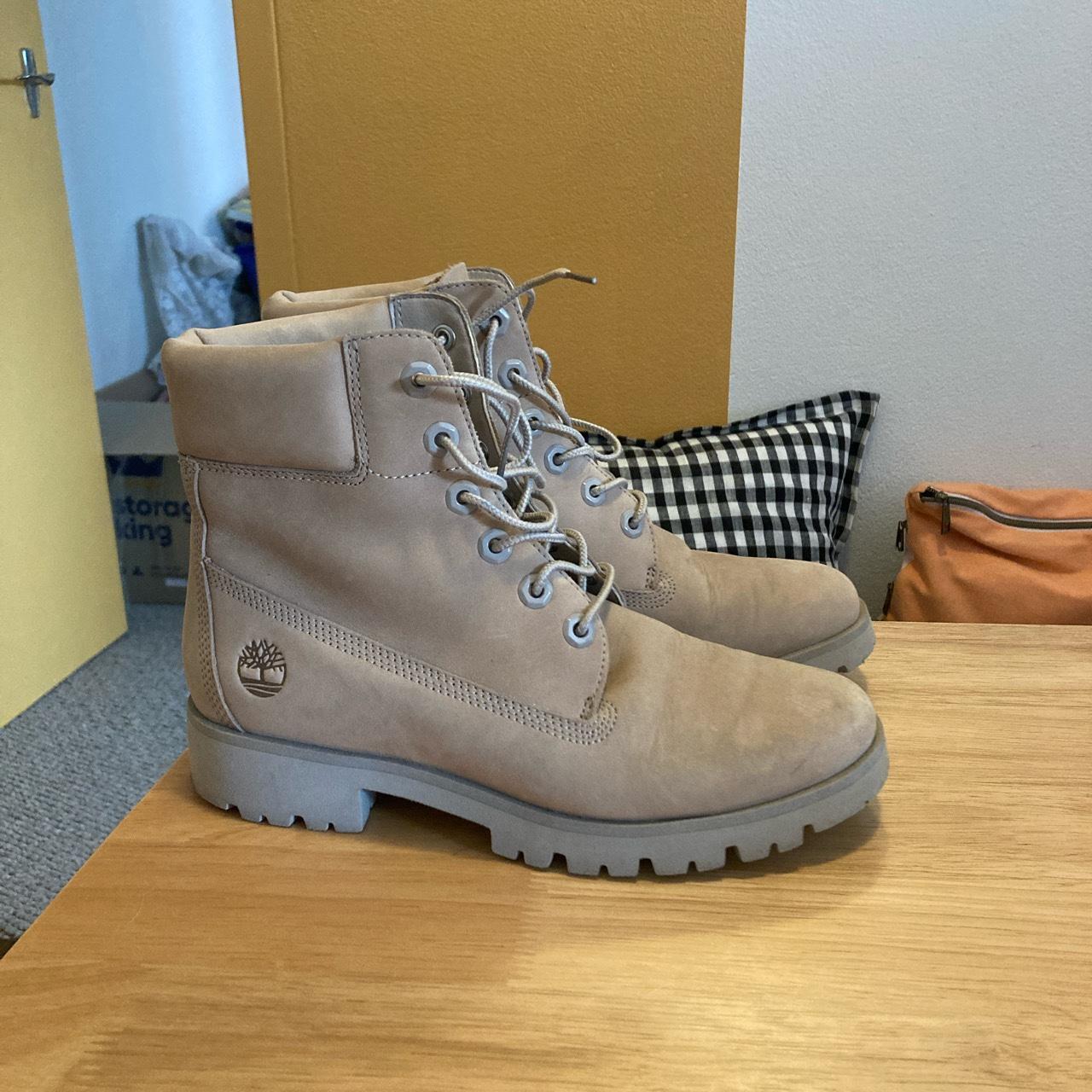 mens beige timberland boots