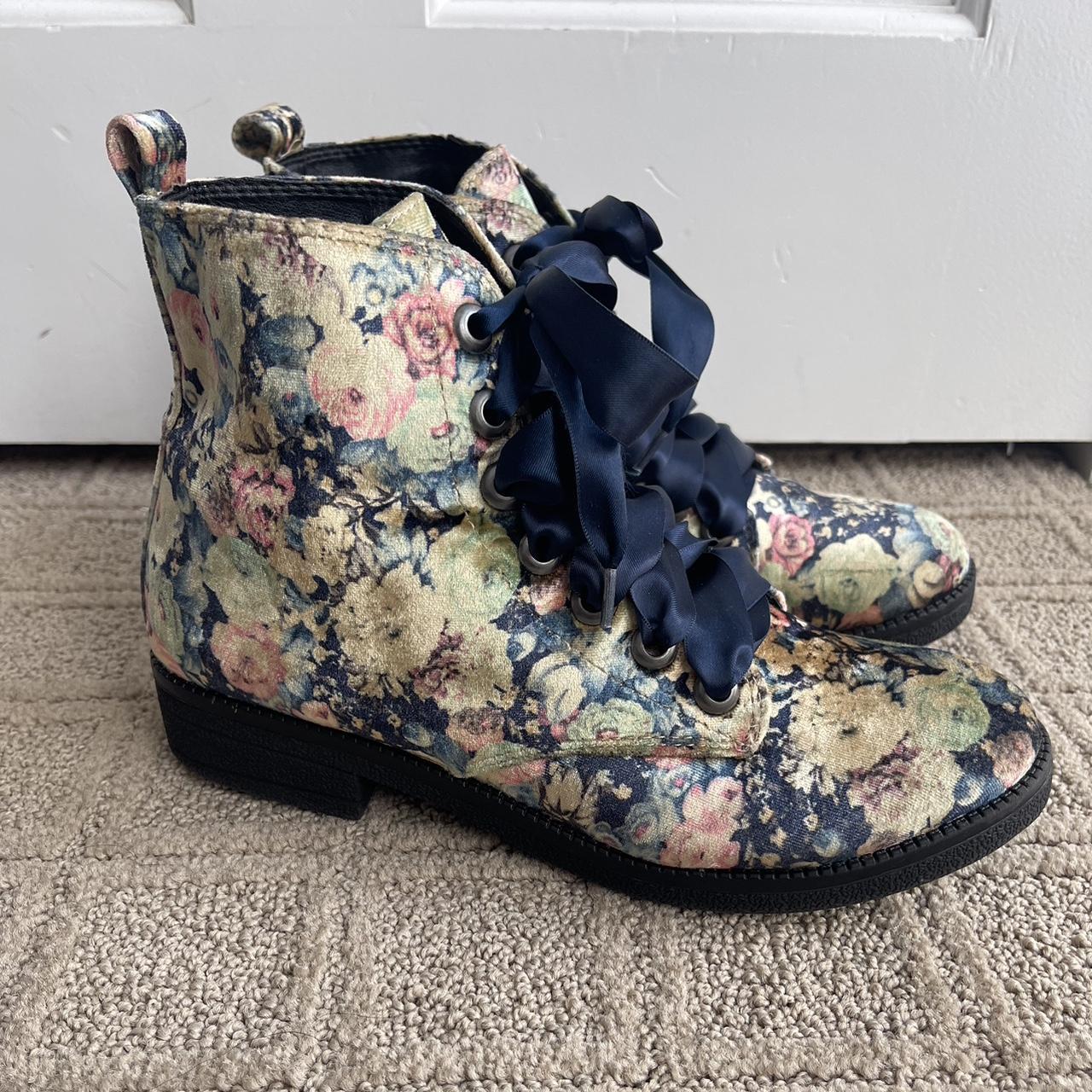 Dirty Laundry Women's multi Boots
