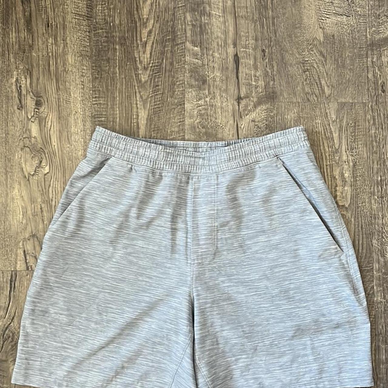 Lululemon Men's Grey Shorts Depop