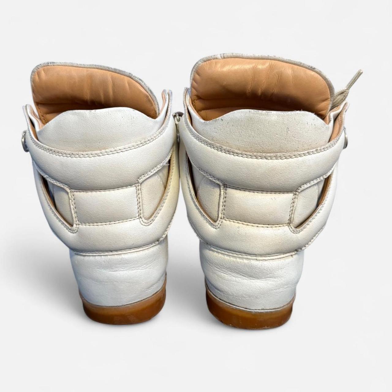 洋書 Martin Margiela  creame 洋書 Martin Margiela creame Cream 09: Maison Martin Margiela