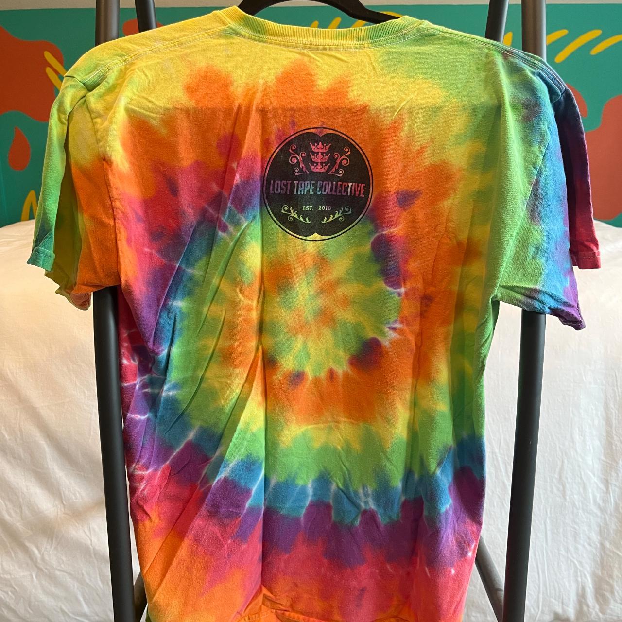 hypercolor tie dye shirt
