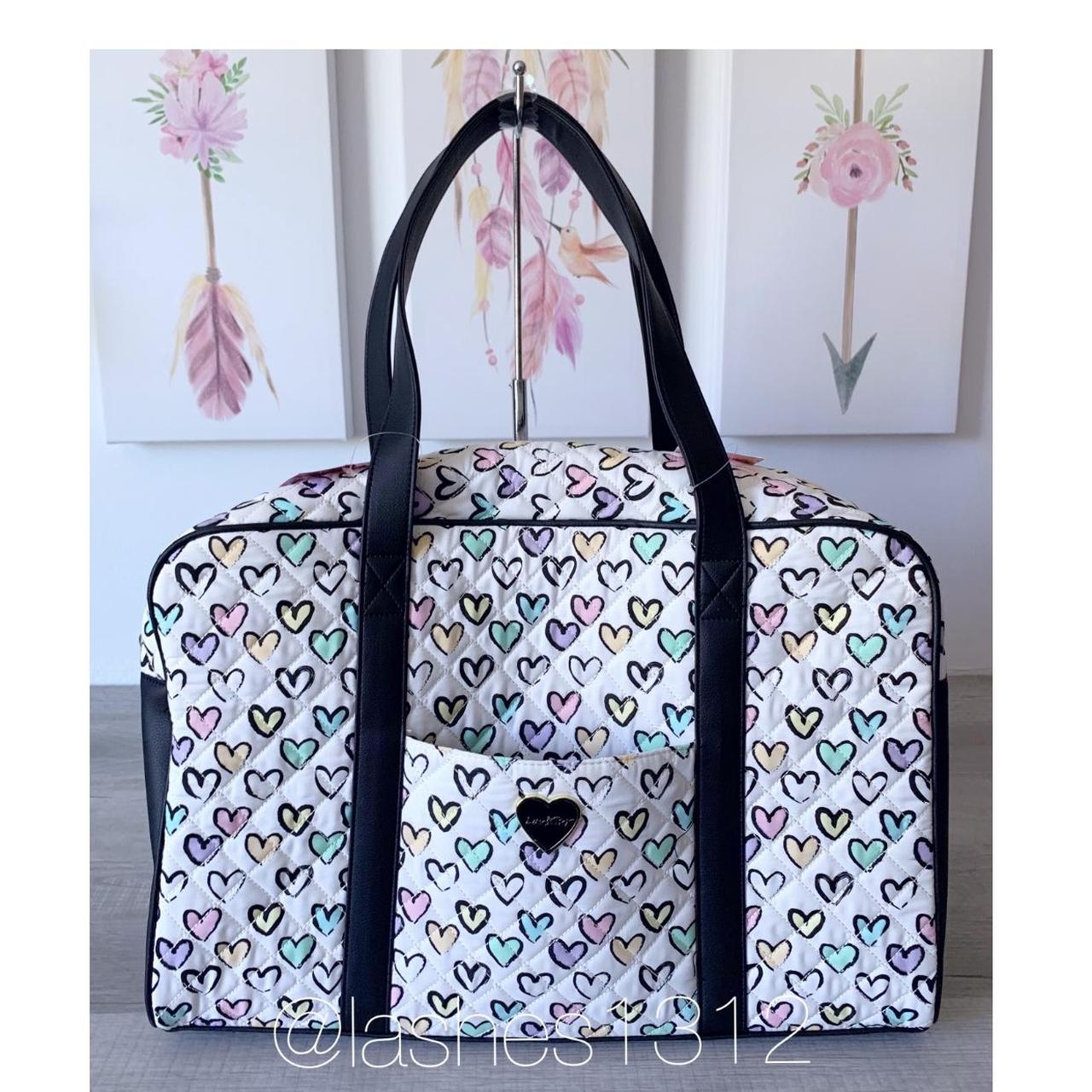 Luv Betsey LBKRUSH Weekender Bag White quilted