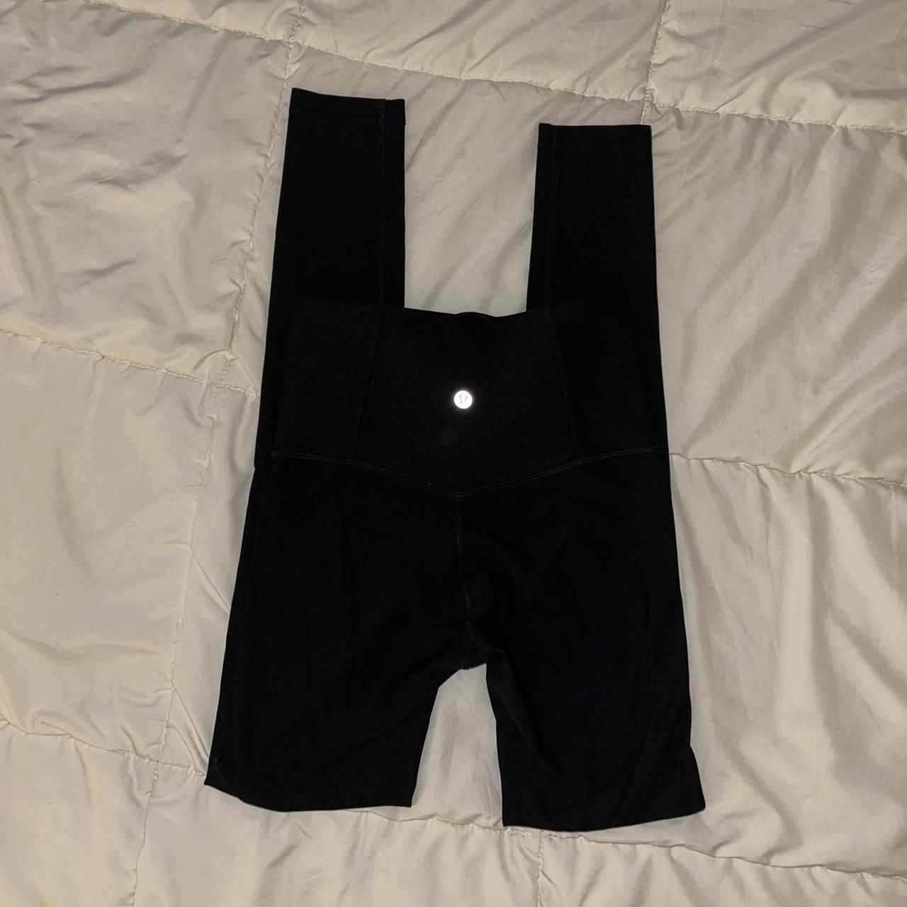 Black Lululemon leggings size 4 - Depop