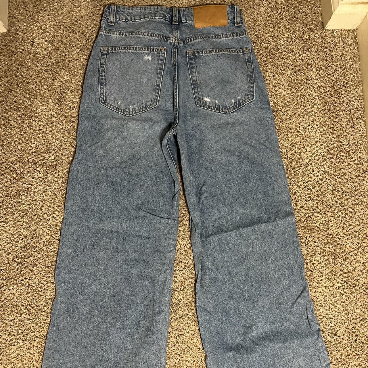 wide leg h&m jeans size 2 never worn - Depop