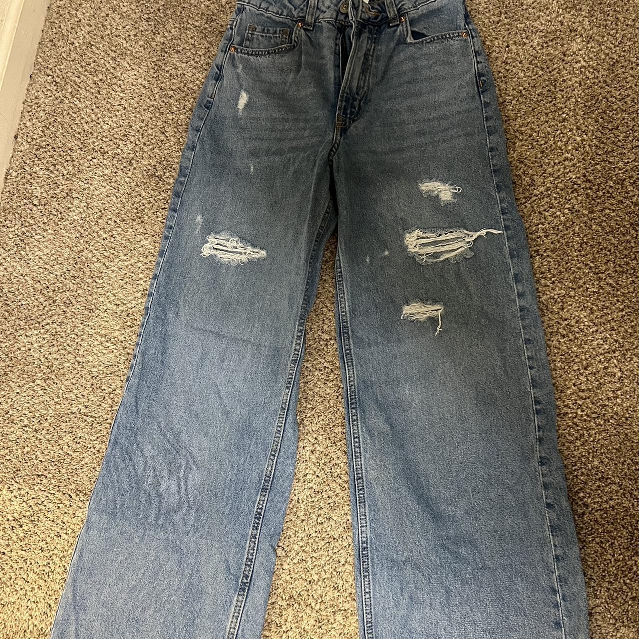 wide leg h&m jeans size 2 never worn - Depop