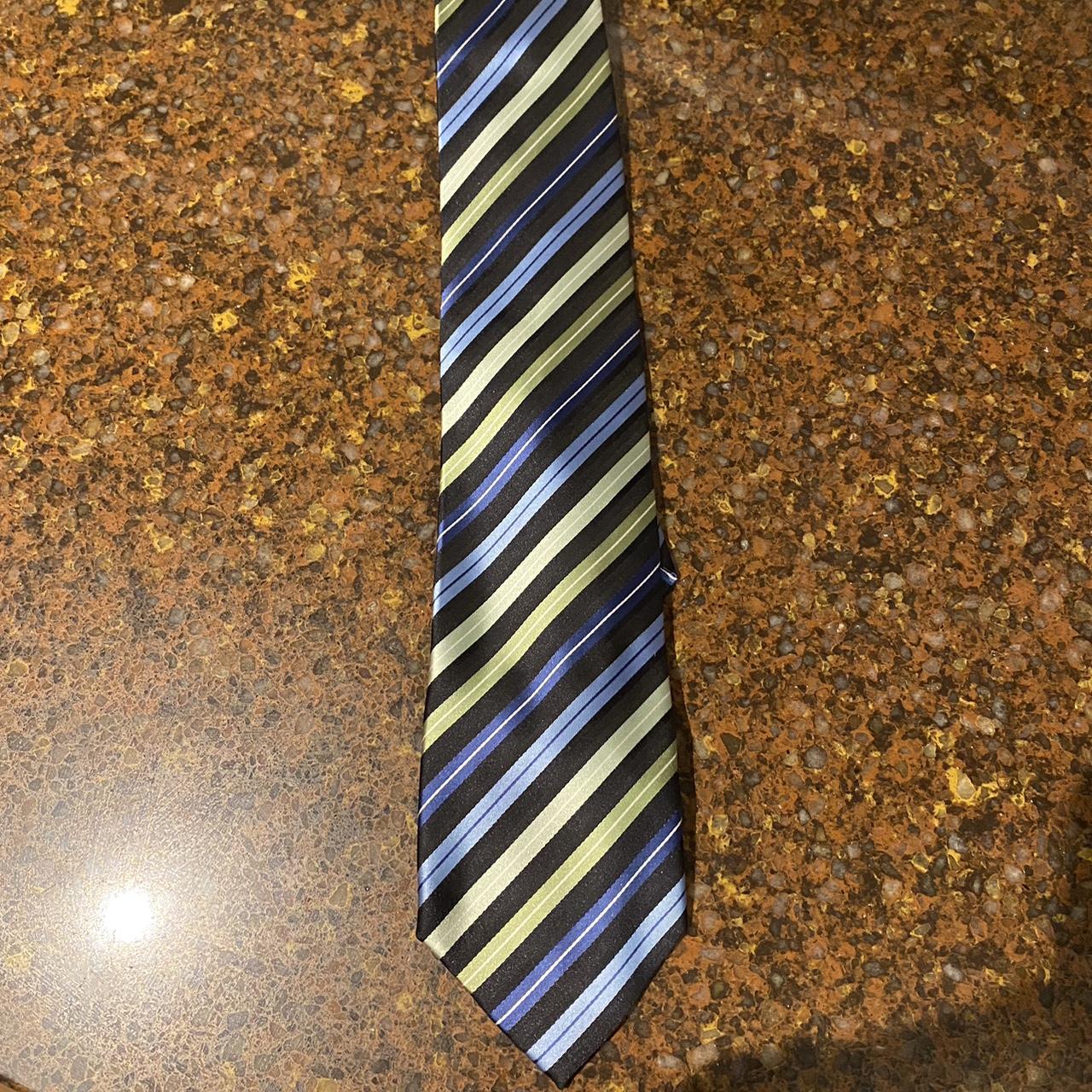 stafford essentials tie