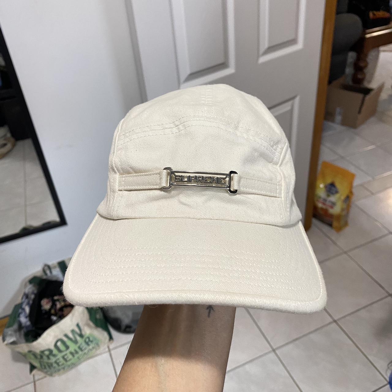 Supreme name hot sale plate camp cap